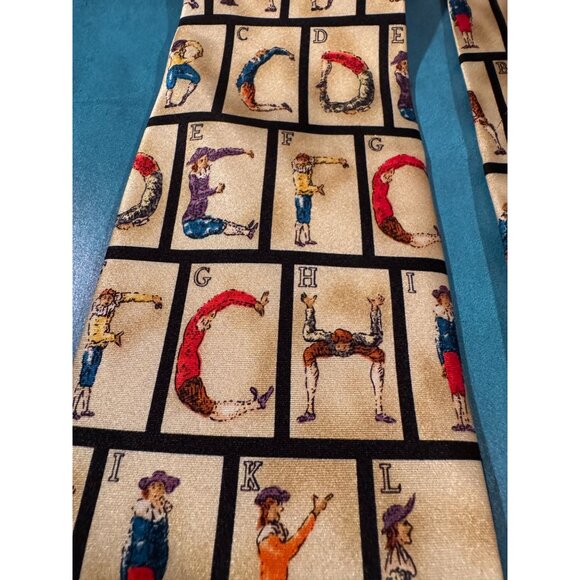 Vintage Museum Artifacts Tie ALL SILK with tag– 18th Century Colonial Alphabet ( - Picture 6 of 9